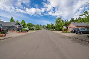 88099 Lindsay Ln, Veneta, OR 97487 - Photo 42