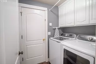 88099 Lindsay Ln, Veneta, OR 97487 - Photo 20