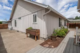 88099 Lindsay Ln, Veneta, OR 97487 - Photo 38