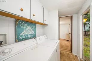 3760 Hwy 101, Florence, OR 97439 - Photo 10