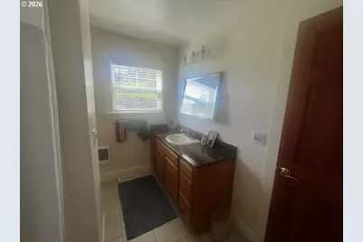506 S Holmes St, Wallowa, OR 97885 - Photo 14