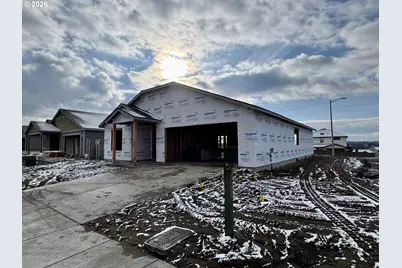 850 NE Laurel Springs Dr, Hermiston, OR 97838 - Photo 2