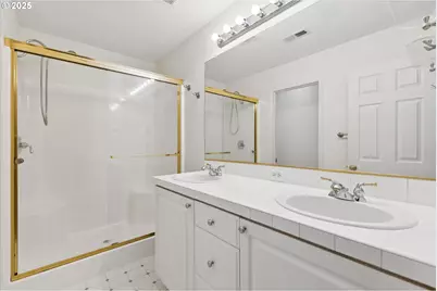 6496 NW Wenmarie Dr, Portland, OR 97229 - Photo 22