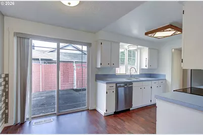 12607 SE 11th St, Vancouver, WA 98683 - Photo 14