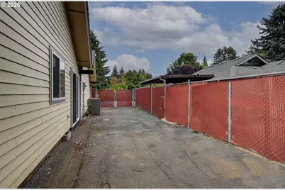 12607 SE 11th St, Vancouver, WA 98683 - Photo 36