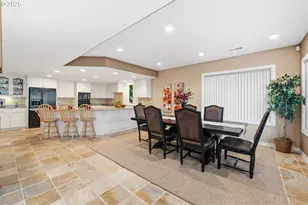 8212 NW Fruit Valley Rd, Vancouver, WA 98665 - Photo 34