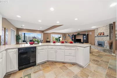 8212 NW Fruit Valley Rd #A, Vancouver, WA 98665 - Photo 30