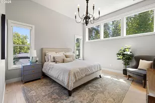 13585 Goodall Rd, Lake Oswego, OR 97034 - Photo 16