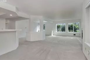 5054 Foothills Dr, Lake Oswego, OR 97034 - Photo 6