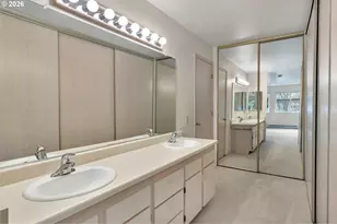 5054 Foothills Dr, Lake Oswego, OR 97034 - Photo 26