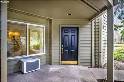 5054 Foothills Dr #B / 68, Lake Oswego, OR 97034 - Photo 2