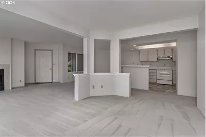 5054 Foothills Dr #B / 68, Lake Oswego, OR 97034 - Photo 10