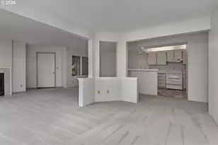 5054 Foothills Dr, Lake Oswego, OR 97034 - Photo 10