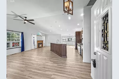 137 Foothill Dr, Baker City, OR 97814 - Photo 6