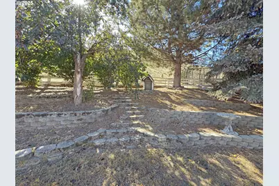 137 Foothill Dr, Baker City, OR 97814 - Photo 32
