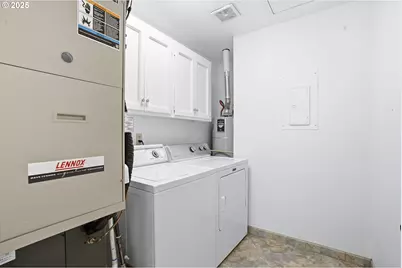 32525 SW Arbor Lake Dr, Wilsonville, OR 97070 - Photo 38