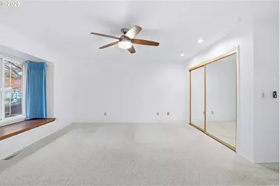 32525 SW Arbor Lake Dr, Wilsonville, OR 97070 - Photo 30