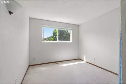 730 SE Barnes Ave, Gresham, OR 97080 - Photo 22