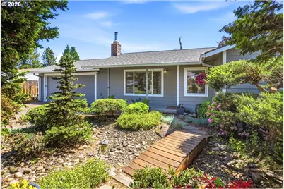 730 SE Barnes Ave, Gresham, OR 97080 - Photo 2