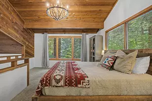 21220 E Crater Ct, Rhododendron, OR 97049 - Photo 22