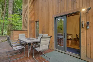 21220 E Crater Ct, Rhododendron, OR 97049 - Photo 34
