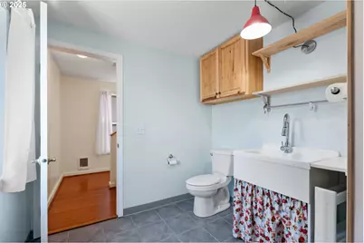 7294 SE Thiessen Rd, Milwaukie, OR 97267 - Photo 16