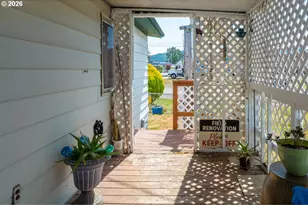 1413 Hawthorne 33 Ave, Reedsport, OR 97467 - Photo 26