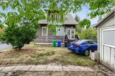 1404 SE Lafayette St, Portland, OR 97202 - Photo 10