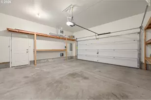 1190 Peascod Dr, Eugene, OR 97402 - Photo 32