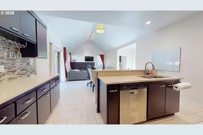 375 Mia Ln, Eugene, OR 97401 - Photo 16