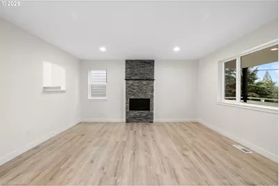 7684 SE 98th Ave, Portland, OR 97266 - Photo 8