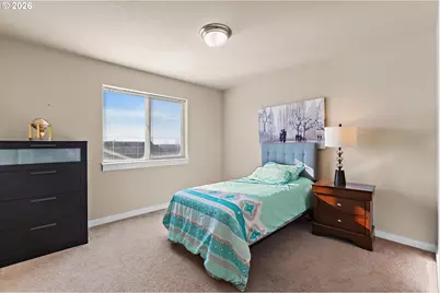 12702 SE Meadehill Ave, Happy Valley, OR 97086 - Photo 30