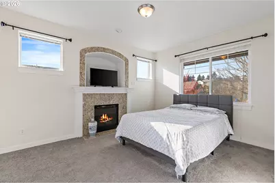 12702 SE Meadehill Ave, Happy Valley, OR 97086 - Photo 38