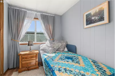 2902 E 2nd St #106, Newberg, OR 97132 - Photo 18