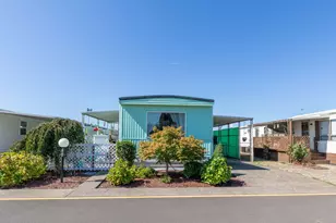 2902 E 2nd St, Newberg, OR 97132 - Photo 2