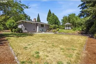 18284 S Holly Ln, Oregon City, OR 97045 - Photo 40