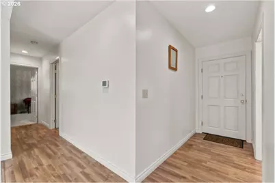 18284 S Holly Ln, Oregon City, OR 97045 - Photo 4
