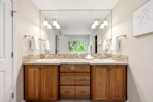 1639 SW Joshua St, Portland, OR 97219 - Photo 26