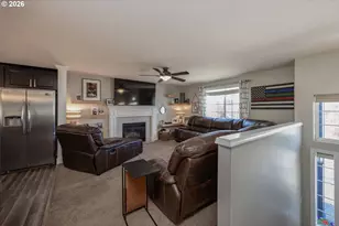 3924 NE Hayes St, Camas, WA 98607 - Photo 4