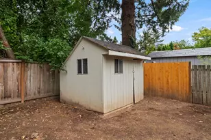 19222 Benfield Ave, Lake Oswego, OR 97035 - Photo 8