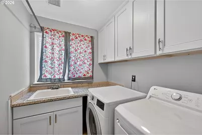 756 Joel Palmer Way, Dayton, OR 97114 - Photo 12