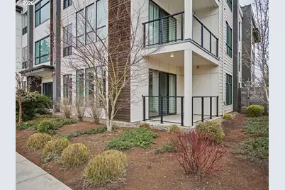 425 NE Bryant St #101, Portland, OR 97211 - Photo 1