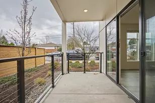 425 NE Bryant St, Portland, OR 97211 - Photo 12