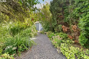 3984 NW 175th Pl, Portland, OR 97229 - Photo 36