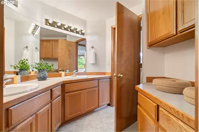 3984 NW 175th Pl, Portland, OR 97229 - Photo 28