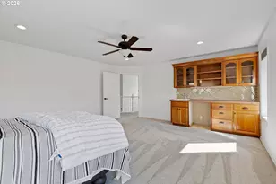 211 W Hazelnut Dr, Newberg, OR 97132 - Photo 18