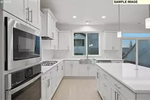 9302 N Clover St, Camas, WA 98607 - Photo 12