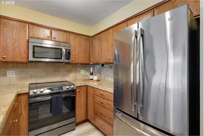 12980 SW 5th St, Beaverton, OR 97005 - Photo 22