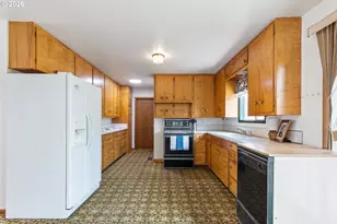 472 NE Gumwood St, Pilot Rock, OR 97868 - Photo 6