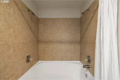 8086 SW Ashford St, Tigard, OR 97224 - Photo 18
